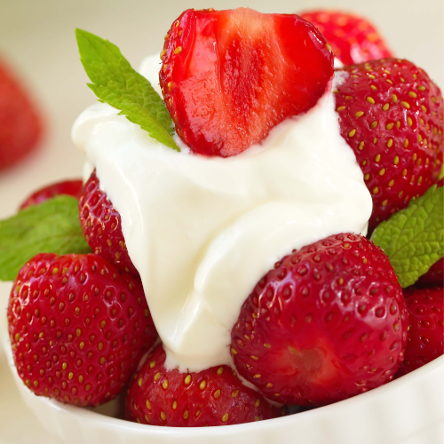 STRAWBERRIES & CREAM